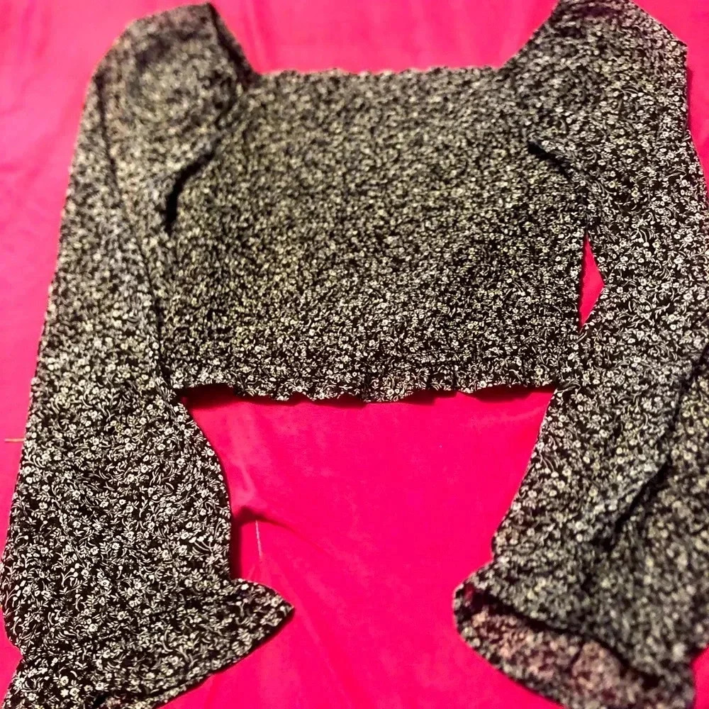 Smocked crop top.NWOT